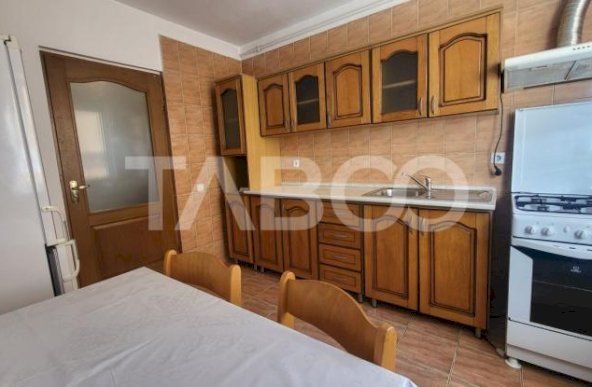 COMISION 0! Apartament 2 camere etaj 1 cu loc de parcare