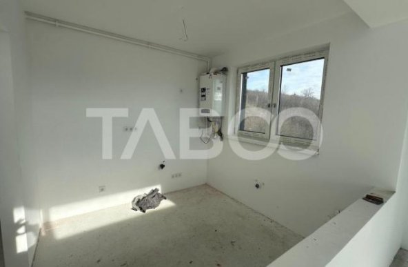 Apartament 3 camere 85 mpu balcon si parcare inclusa in pret 