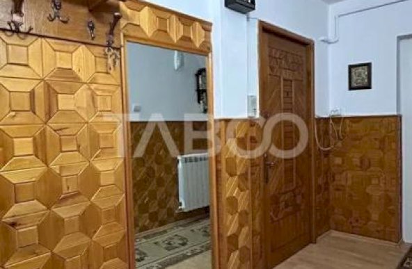 Apartament 2 camere de inchiriat decomandat 60 mp zona Central Sibiu