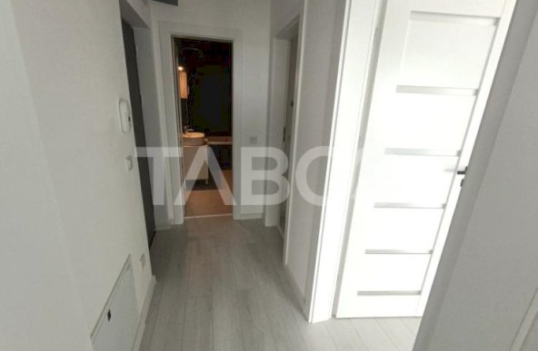 Apartament cu 3 camere 2 balcoane - parcare si incalzire in pardosea