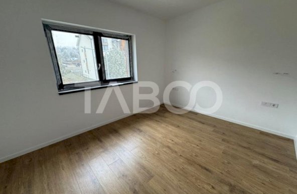 Apartament la cheie 5 camere 3 bai 105 mp balcon loc parcare inclus