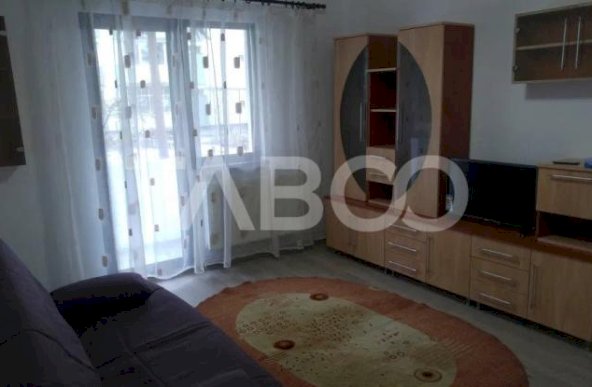 Apartament de inchiriat cu 3 camere in zona Mihai Viteazul