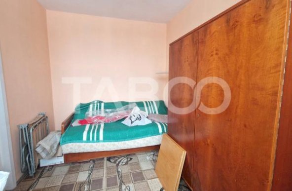 Apartament de vanzare 2 camere si balcon Mihai Viteazul