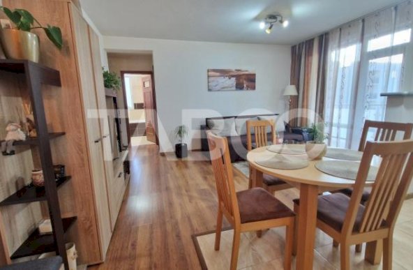 Apartament de vanzare cu 3 camere etajul 1 la intrare in Arhitectilor