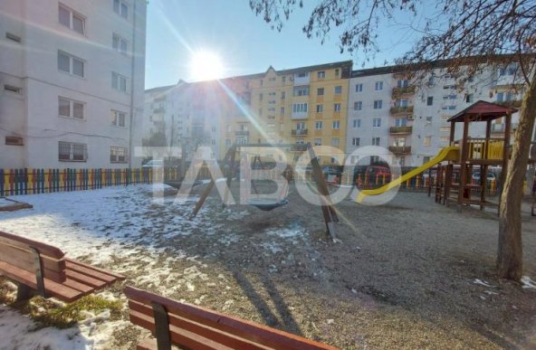 EXCLUSIVITATE - COMISION 0 - Apartament de vanzare 3 camere Sibiu