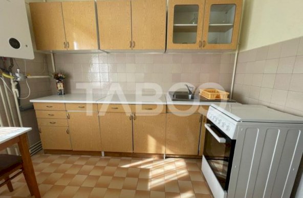 Apartamente de inchiriat cu 3 camere 73 mpu Zona Terezian Sibiu