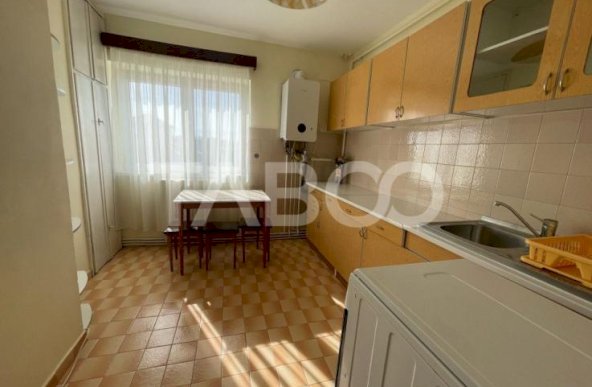 Apartamente de inchiriat cu 3 camere 73 mpu Zona Terezian Sibiu