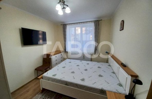 Apartament cu 3 camere modern renovat etajul 1 Centrul de Afaceri