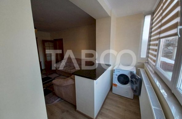 Apartament cu 3 camere modern renovat etajul 1 Centrul de Afaceri