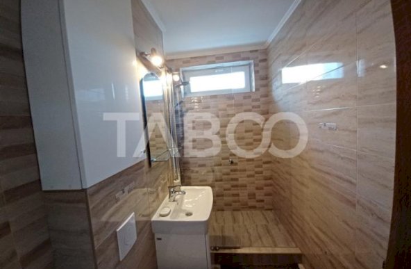 Apartament cu 3 camere modern renovat etajul 1 Centrul de Afaceri