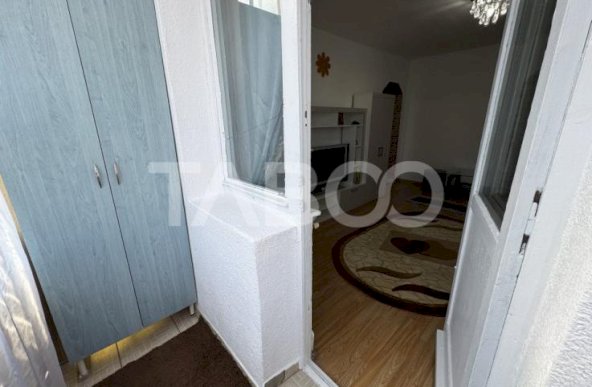 Apartament renovat complet 3 camere balcon etaj 3 Rahovei Sibiu