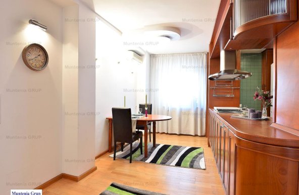 UNIRII - Mamulari, apartament 2 camere (101 mp.) LUX transformat din 4 camere 