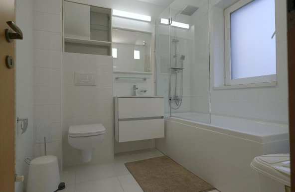 Sos. Nordului - HERASTRAU, apartament 4 camere exceptional, etajul 1