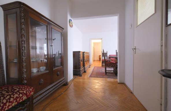 Vatra Luminoasa - Str. Matei Voievod, apartament 3 camere cu 2 bai