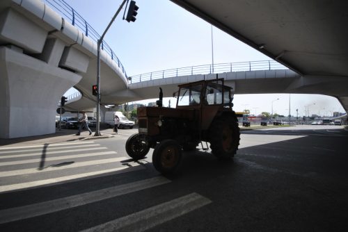 Autostrada Bucuresti-Ploiesti se va inaugura cu restrictii de viteza