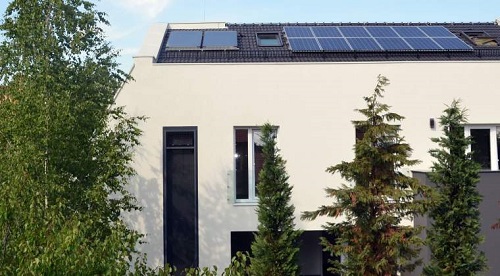 Cum arata Casa e4 cu consum zero de energie, prima finalizata in Romania