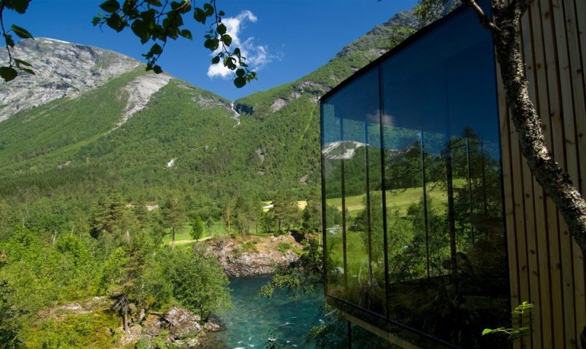 Casa Din “Ex Machina” E De Fapt Un Hotel Din Norvegia