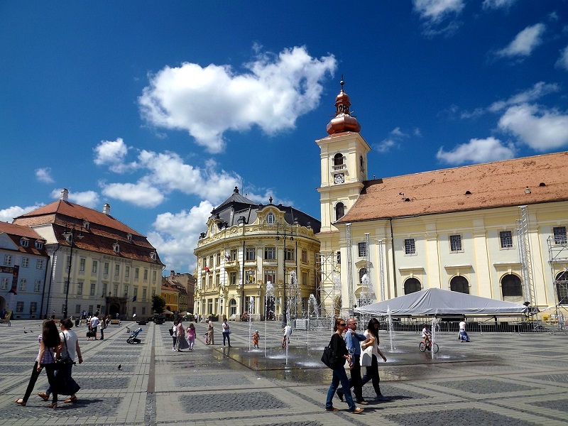 Sibiu, orasul in care cetatenii pot transmite sesizari catre primarie direct din aplicatie
